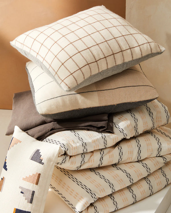 Agnes Pillow, 18" x 18"