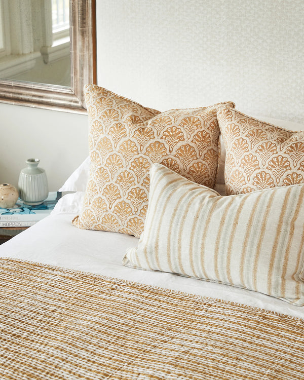 Indira Elm Linen Cushion, 14" x 22"