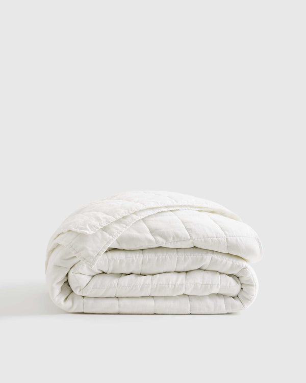 European Linen Box Quilt Collection, White