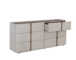 Jamille Dresser, 72"W