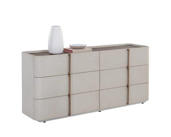 Jamille Dresser, 72"W