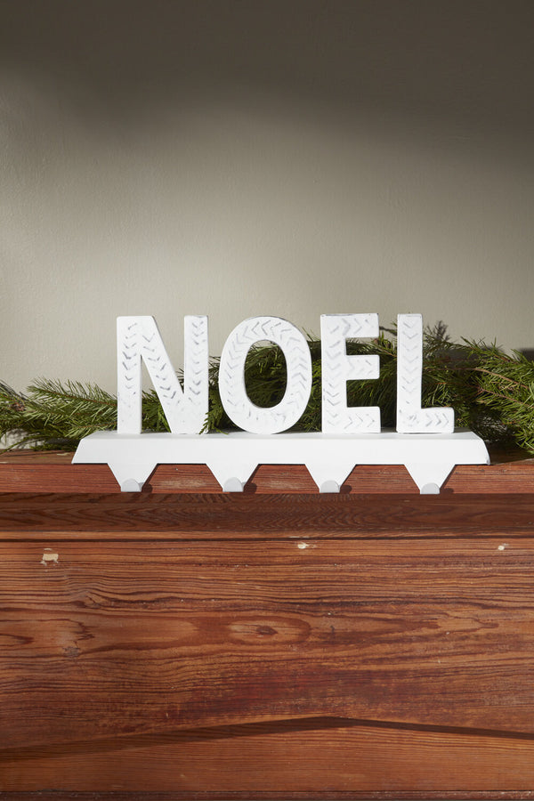 Noel Shelf Hanger, 17"W