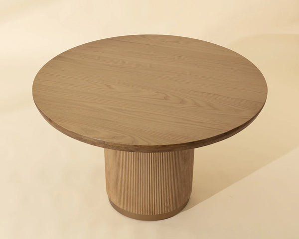 Kalla Dining Table, Rustic Oak, 48" Round