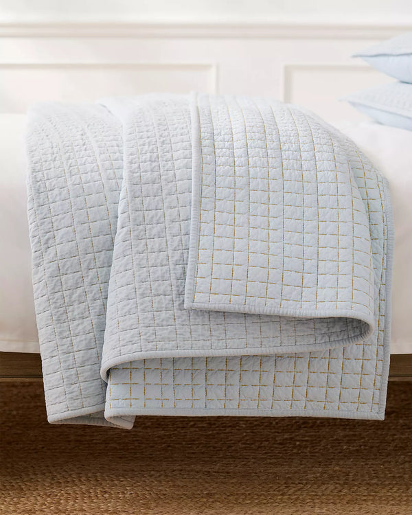 Calla Velvet Quilt - Sky, Queen Size