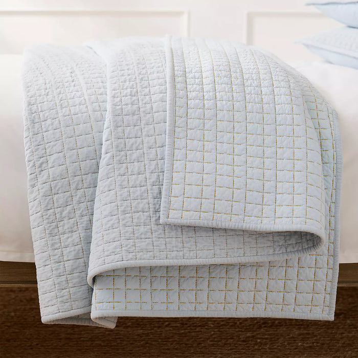 Calla Velvet Quilt - Sky, Queen Size