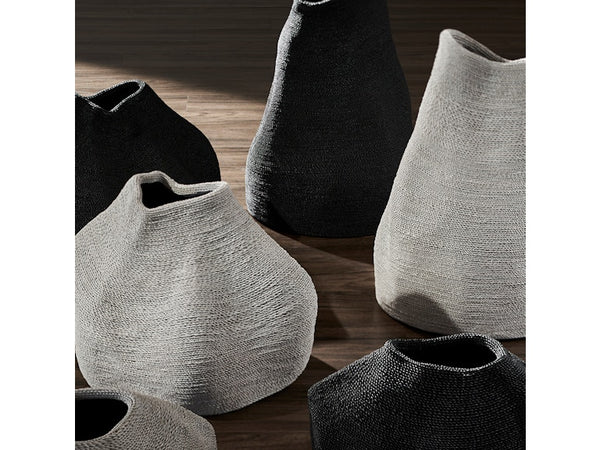 Jaden Urn Medium, White, 14"H