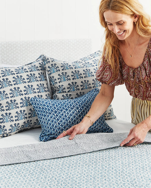 Biarritz Riviera Linen Cushion, 12" x 18"