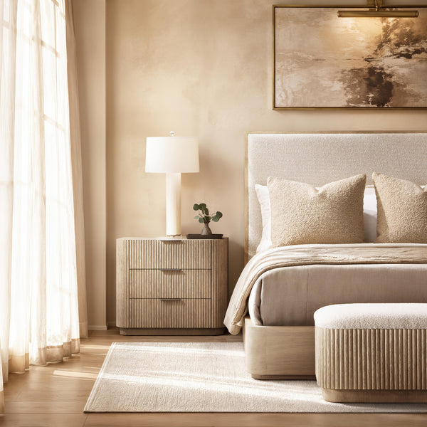 Lucerne Bed, King & Queen