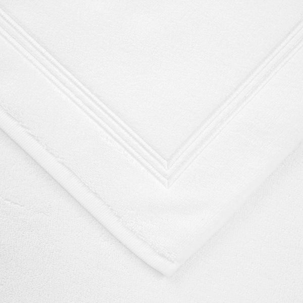 Classic Bath Collection, White