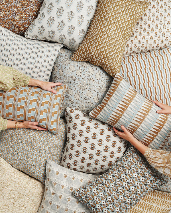 Fiore Sahara Linen Cushion, 20" x 20"