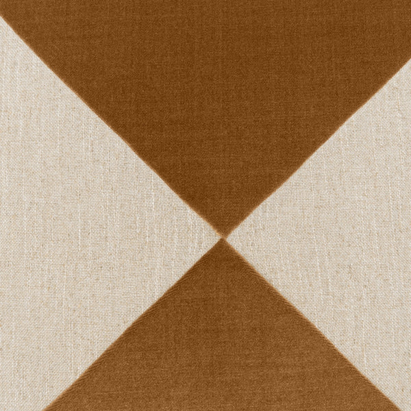 Deveraux Diamond, Cognac, 22" x 22"