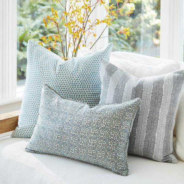 Huts Mineral Indoor/ Outdoor Cushion 22" x 22"