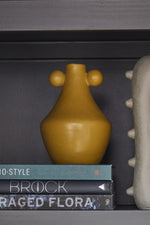 Matis Vase, Ochre