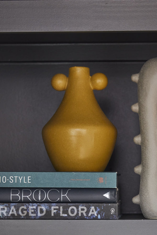 Matis Vase, Ochre