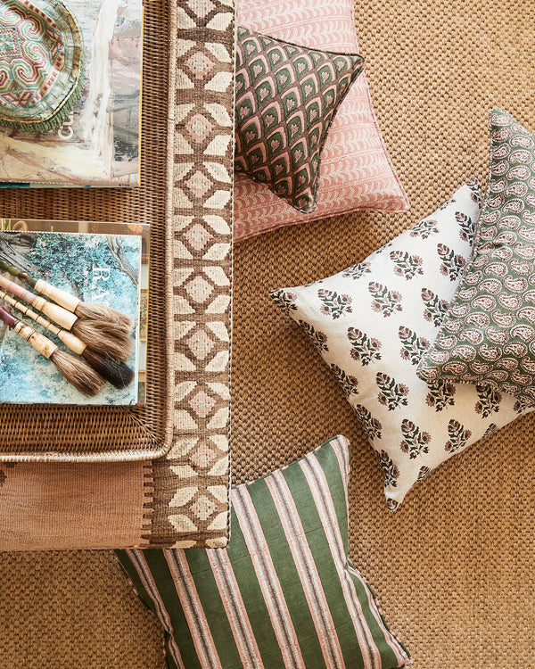 Buzios Rosewood Linen Cushion, 20" x 20"