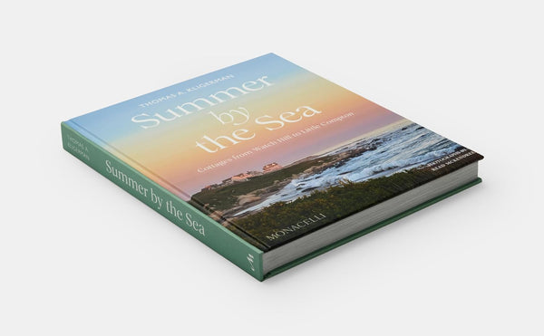 Summer by the Sea: Cottages from Watch Hill to Little Compton