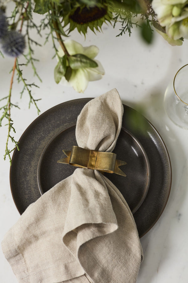 Hattie Bow Napkin Ring - Brass