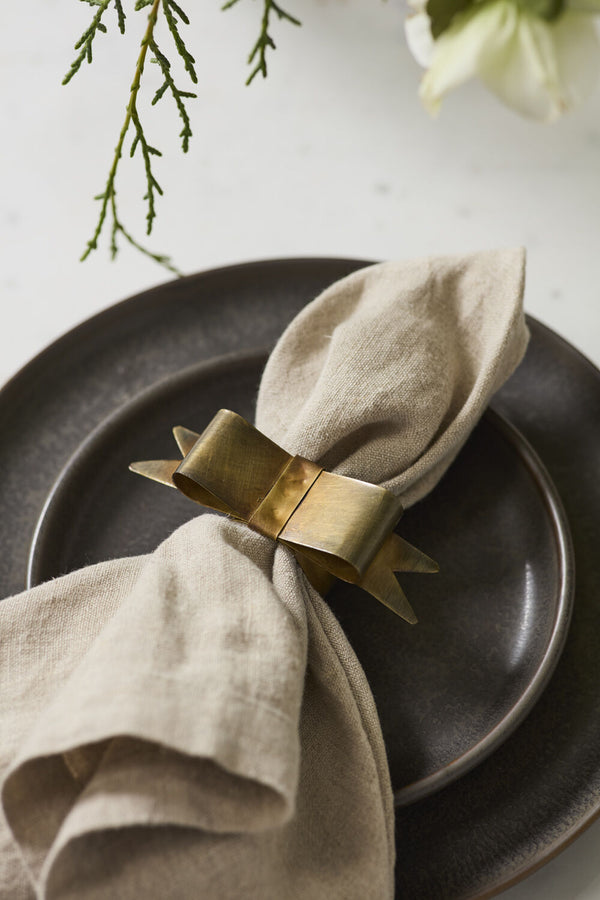 Hattie Bow Napkin Ring - Brass