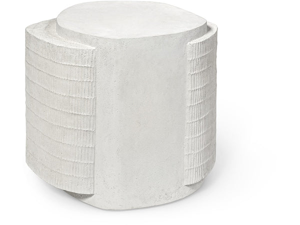 Bryant Outdoor Side Table, 25.75"L x 21.25"W x 22.25"H