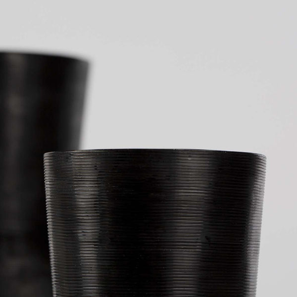 Yeola Vase Medium, Black