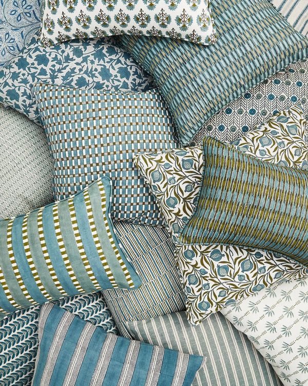 Kos Lagoon Linen Cushion, 20" x 20"