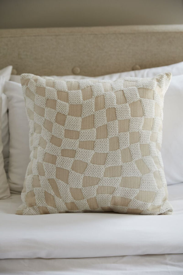 Visby Pillow, 20"x 20"