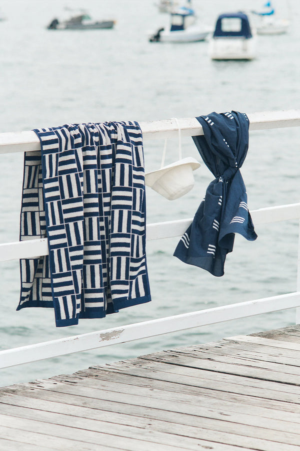 Willis Pool Towel, Obsidian & Stone