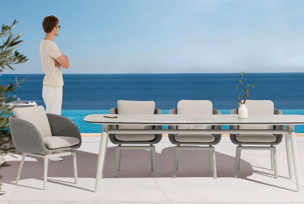 Scoop Dining Chair