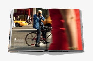 5th Avenue, 200 Years of Stories & Legends