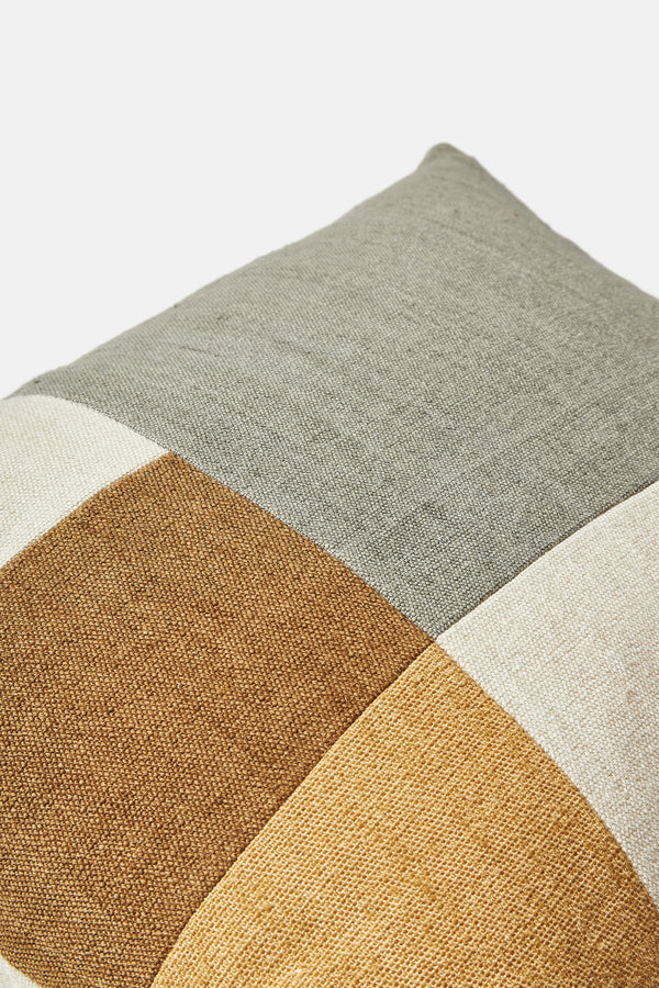 Heath Pillow Haze/Multi, 22" x 18"