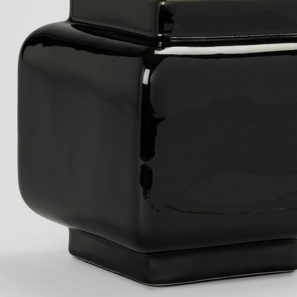 Anderson Medium Table Lamp, Black