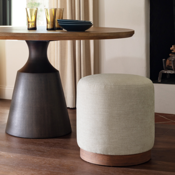 Arden Stool, Beach