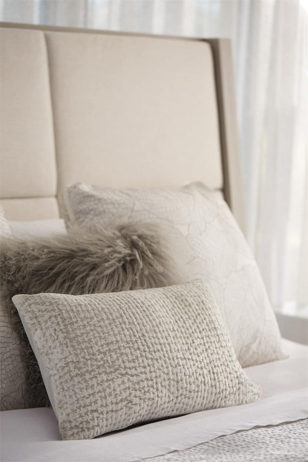 Axiom Panel Bed, King