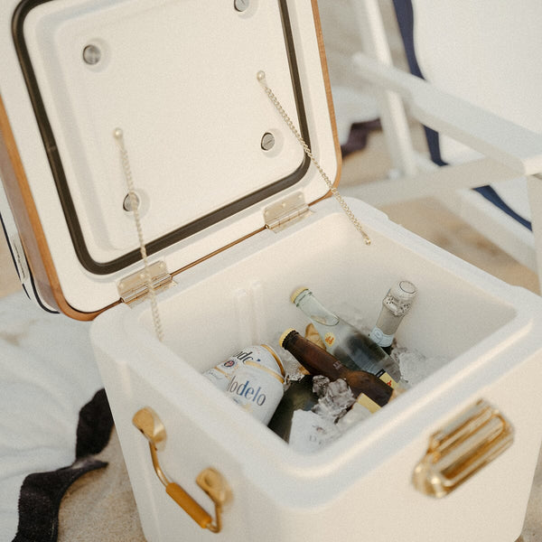 The Hemingway Cooler - Antique White, 35 QT
