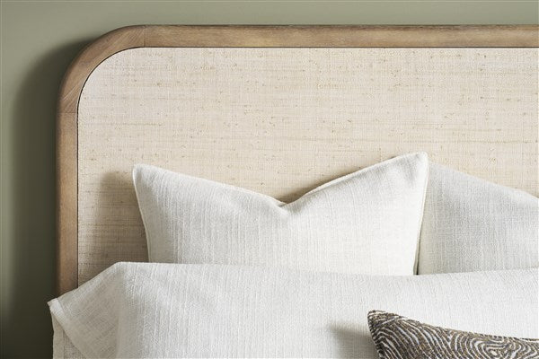 Reveal Bed, King & Queen, Navajo / Snowdrift on Raffia