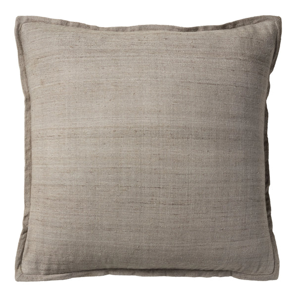 Arina Raja Pillow RJA02, 22" x 22"