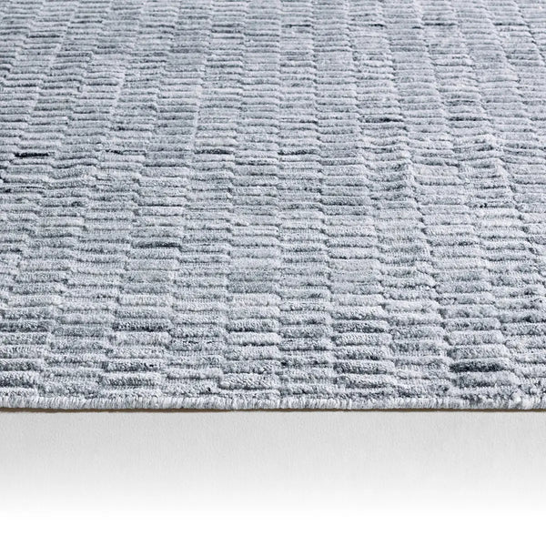 Roan Rug, ROA02