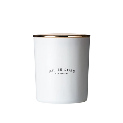 White Luxury Candle, Available in 2 Scents