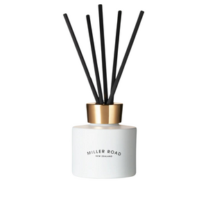 White Luxury Diffuser, Available in 2 Scents