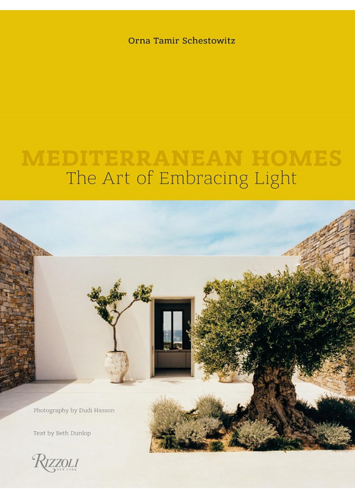 Mediterranean Homes: The Art of Embracing Light