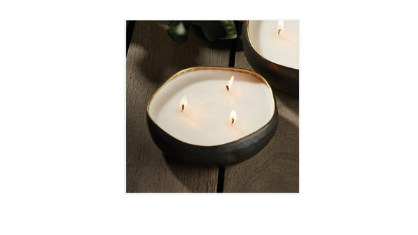 Oudh Noir 3-wick Candle Tray
