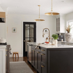 Piatto Medium 18"Dia Pendant, Plaster White/Hand-Rubbed Antique Brass