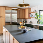 Piatto Medium 18"Dia Pendant, Plaster White/Hand-Rubbed Antique Brass