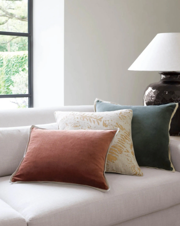 Gehry Velvet/Linen Decorative Pillow, Russet 16" Lumbar