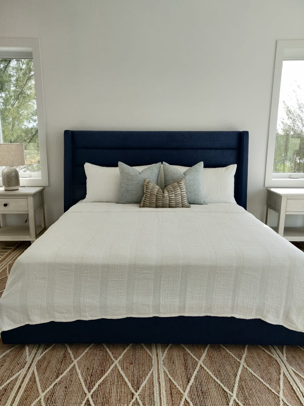 Emmit Bed - Midnight Blue, King & Queen