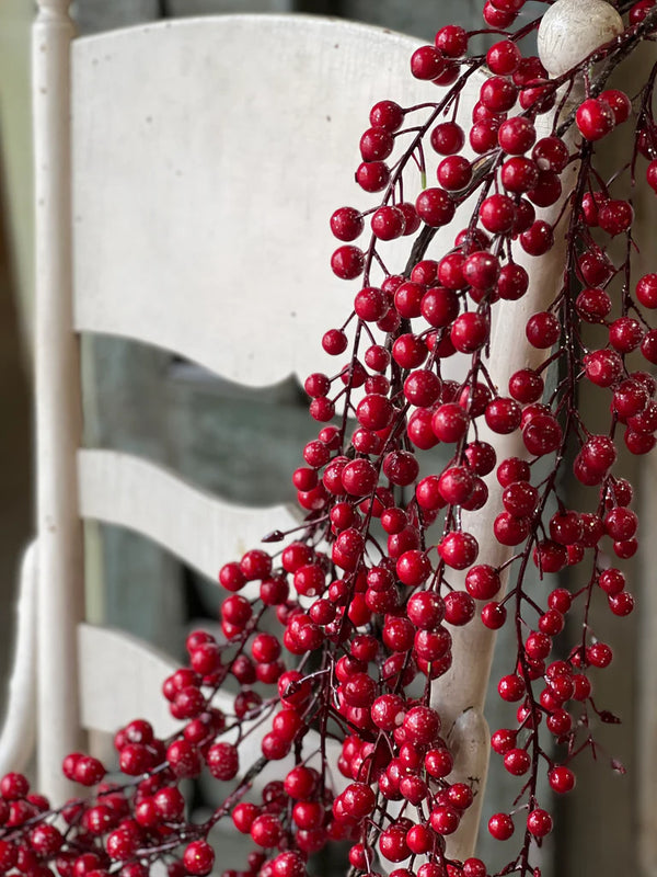Iced Weatherproof Berry Garland, 5'