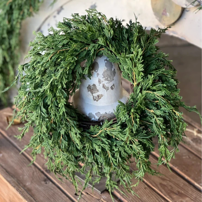 Emerald Falls Candle Ring, 14"