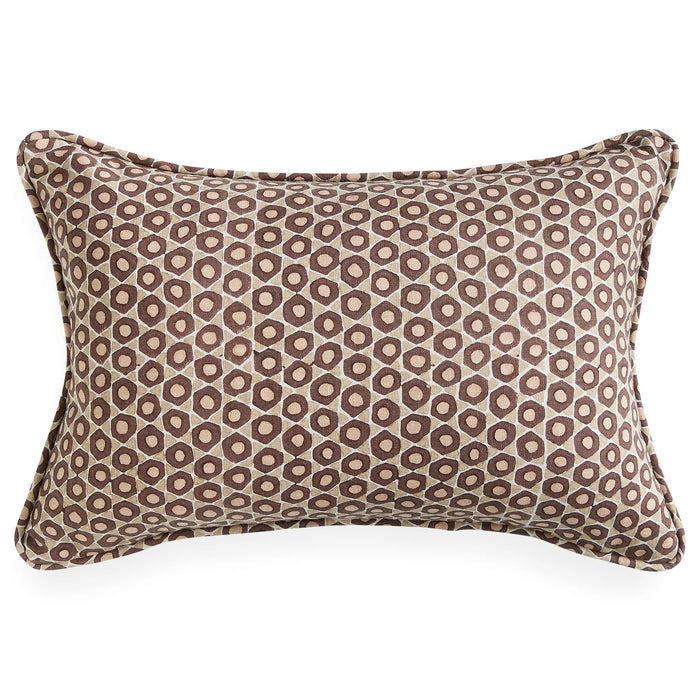 Bejmat Shell Linen Cushion, 12" x 18"