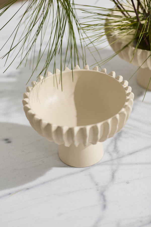 Belden Footed bowl, 2 Sizes