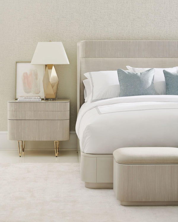 Fall in Love Bed, Matte Pearl, King & Queen